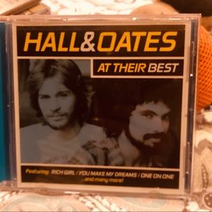 Hall & Oates At Their Best CD